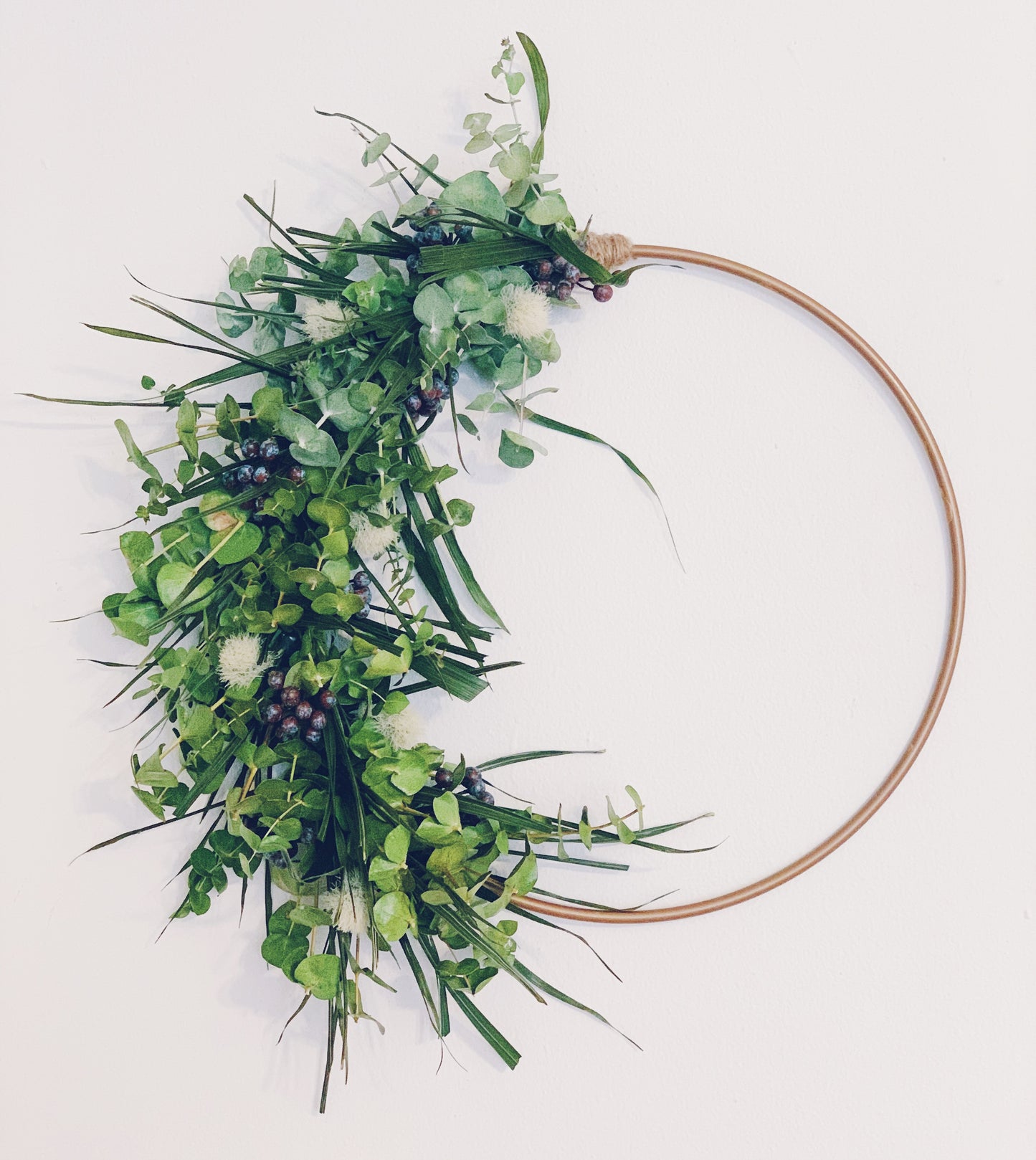 Dried wreath (for local delivery)